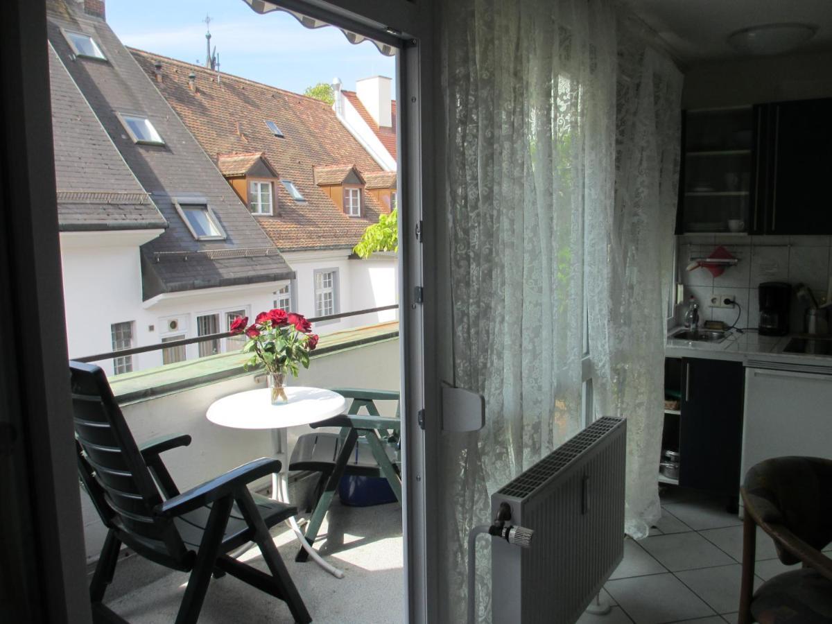 FeWo - Mitten In Freiburg Exteriör bild